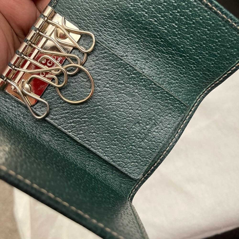 🔥Gucci Leather Key Case- Green🔥 - Picture 2 of 3
